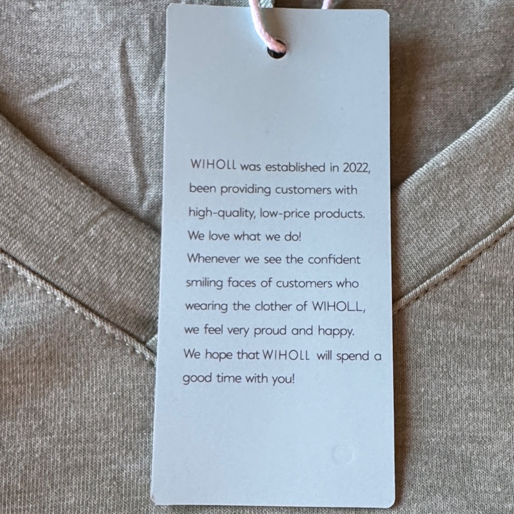 WIHOLL Sage Green Ruched Hem V-Neck Tee – XL (NWT) - Picture 7 of 10